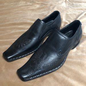 Guess Loafers